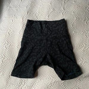 Lululemon Align Biker Shorts 6"